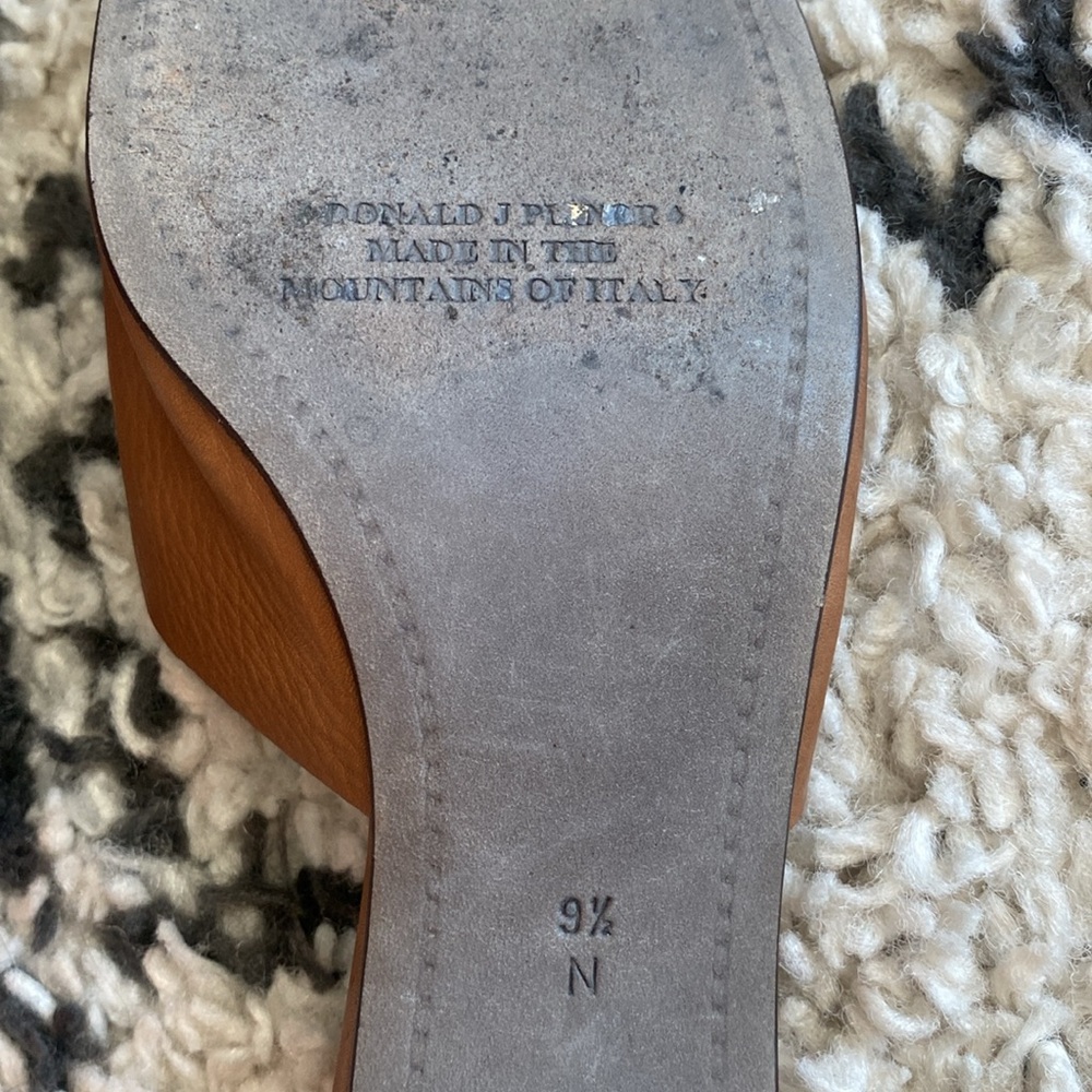Donald Pliner Leather Slides - Picture 5 of 5